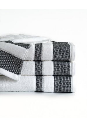 Komplet 3 - Ręczników 70x140 cm. 550gsm Bawełna 100 % Carlo White